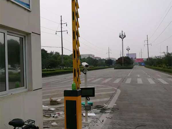 ͣ܇�����lϵ�y(t��ng)